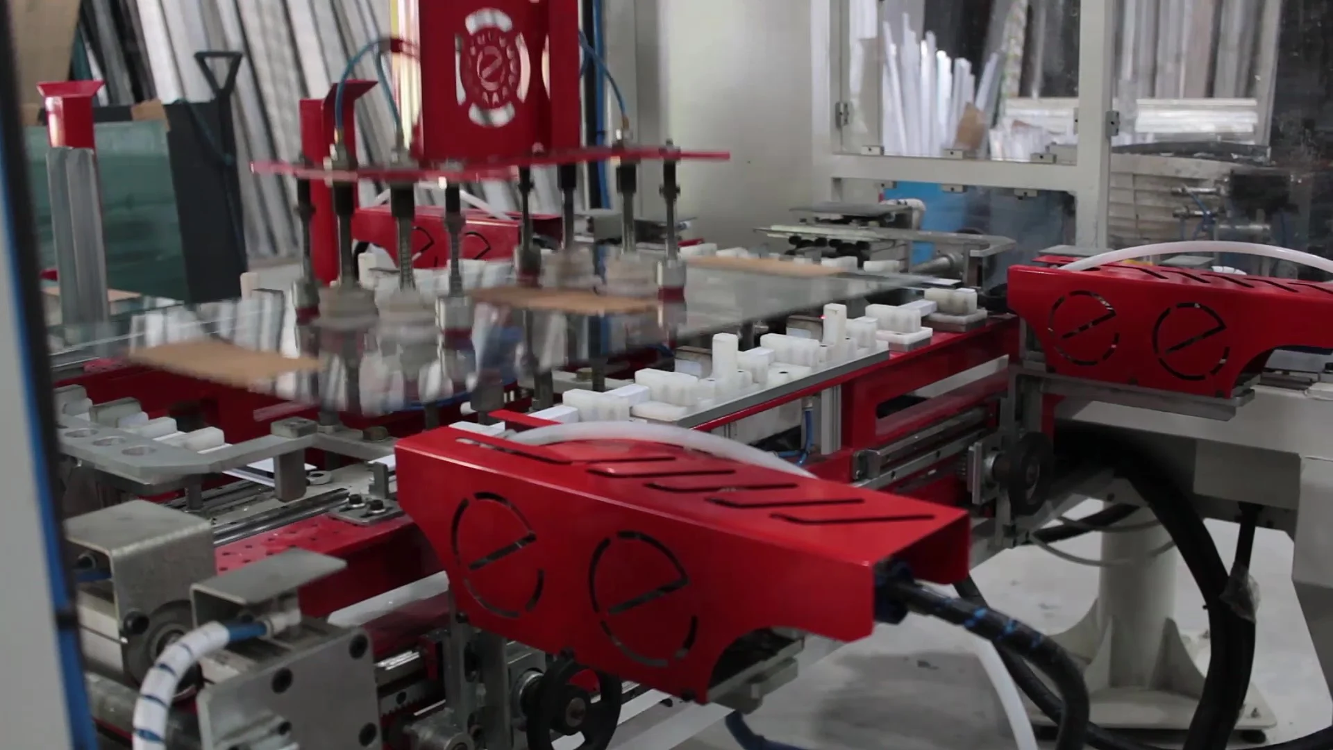 MSG Esquadrias Institucional_Moment